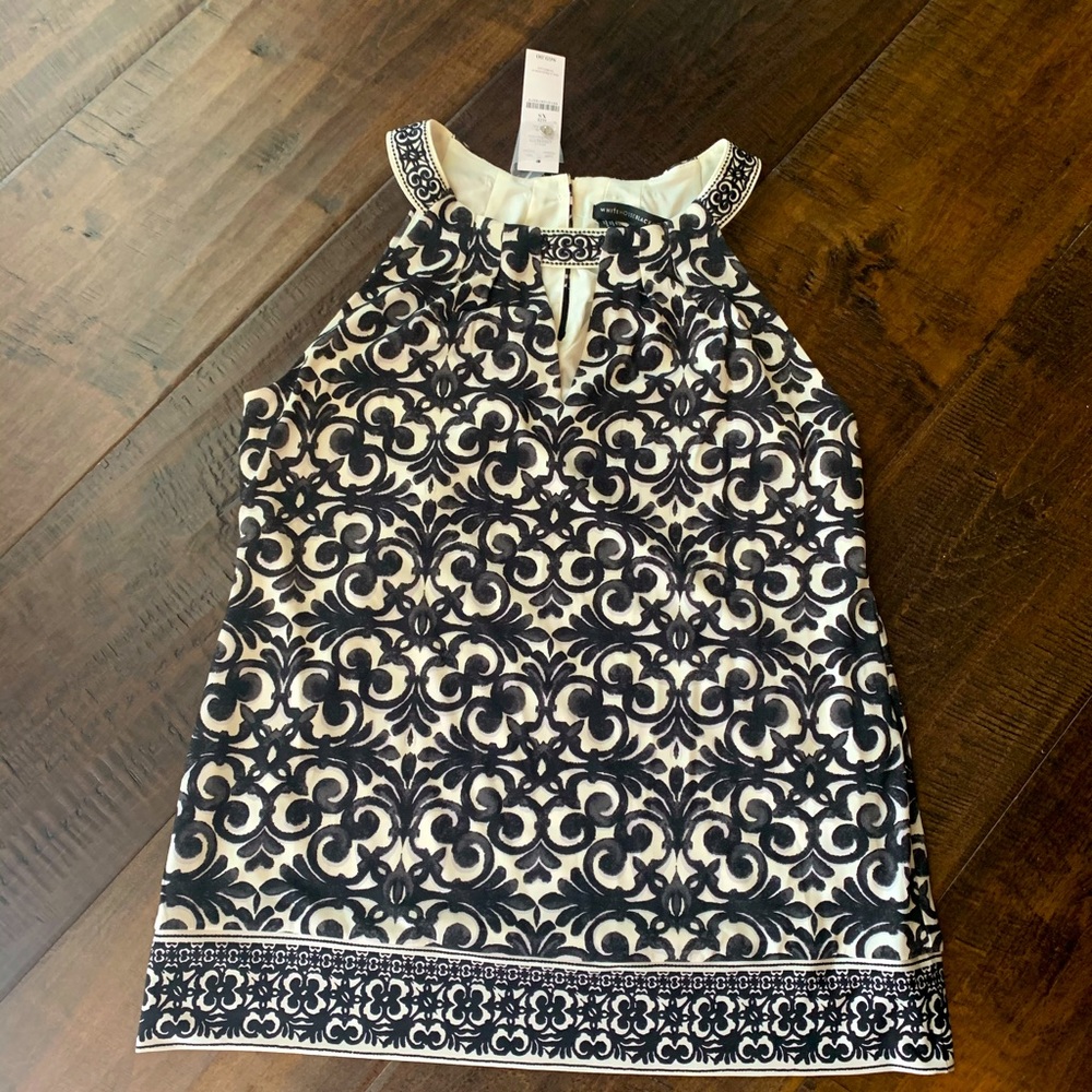 White House Black Market white and black tank top